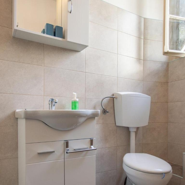 Central & quiet location inside Old town Kotor - One-Bedroom Apartment - 16