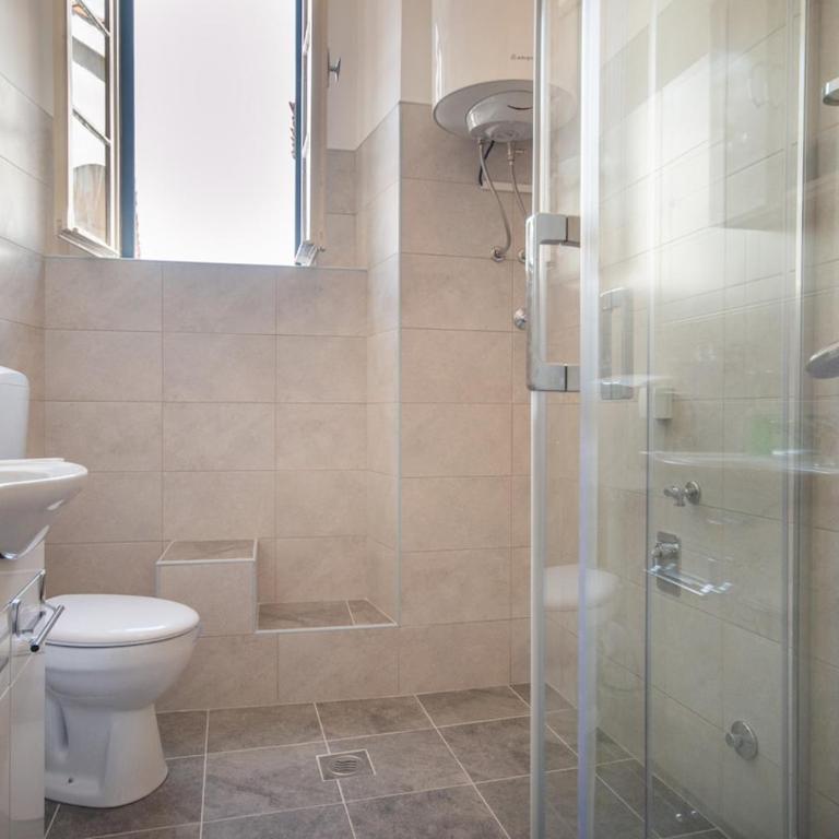 Central & quiet location inside Old town Kotor - One-Bedroom Apartment - 17