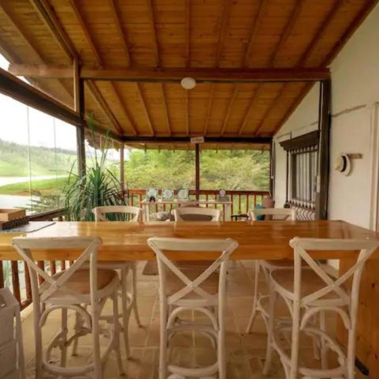 Glamping & Cabaña con Paddle, ducha al aire libre, Pet-friendly - Oasis junto al Lago - Habitación Familiar con vistas al lago - 8
