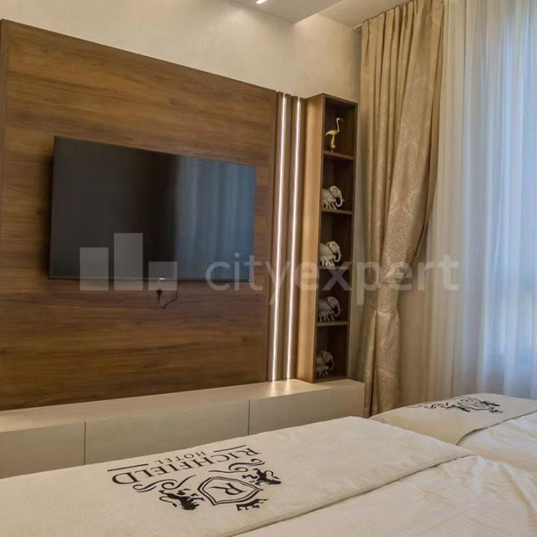 Exclusive Apartment - One-Bedroom Apartment - 1
