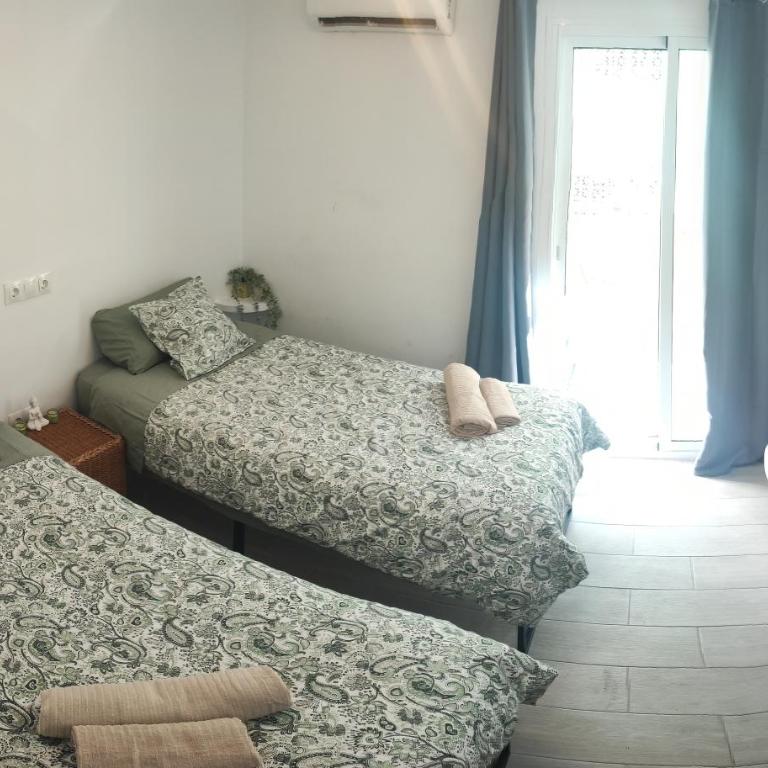 CENTRIC STAY 3 Rooms APARTAMENTO PREMIUM FAMILIAR EN EL CENTRO - Three-Bedroom Apartment - 1