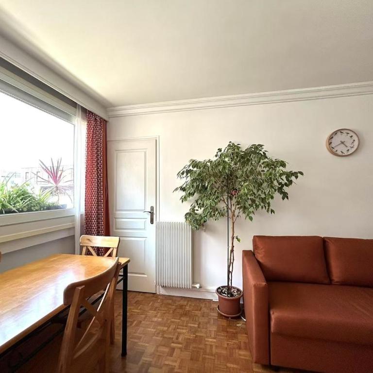 Vue sur la tour Eiffel, agréable appartement T2 - Appartement 1 Chambre - 9