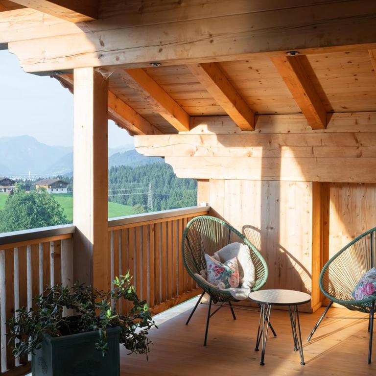 Yogahof Kitzbühel - Boutique Alpine Hideaway - Loft - 6