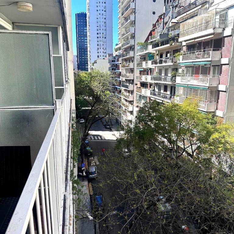 Luminoso ambiente con balcón en Palermo, junto a Parque Las Heras - Apartamento de 1 dormitorio - 12