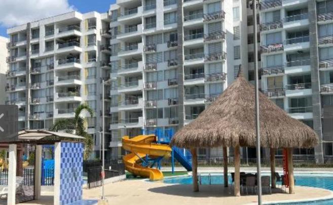 Apartamento Ricaurte 90 m2, 3 habitac, 6 personas, Peñazul La Morada LuisFeryClarita - Apartamento de 3 dormitorios con balcón - 43