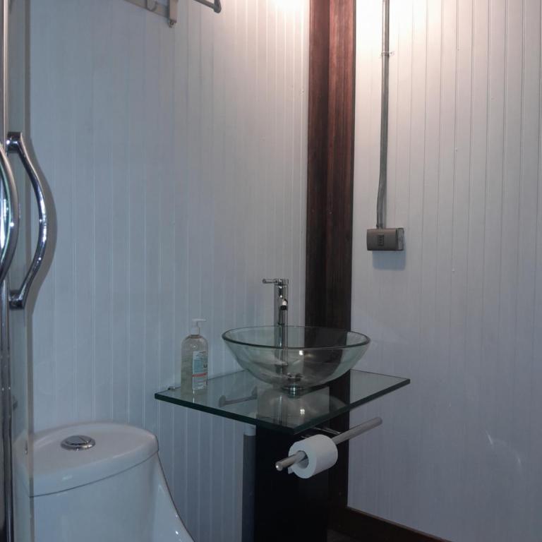 Hostal La Minga - Deluxe Double Room with Extra Bed - 2