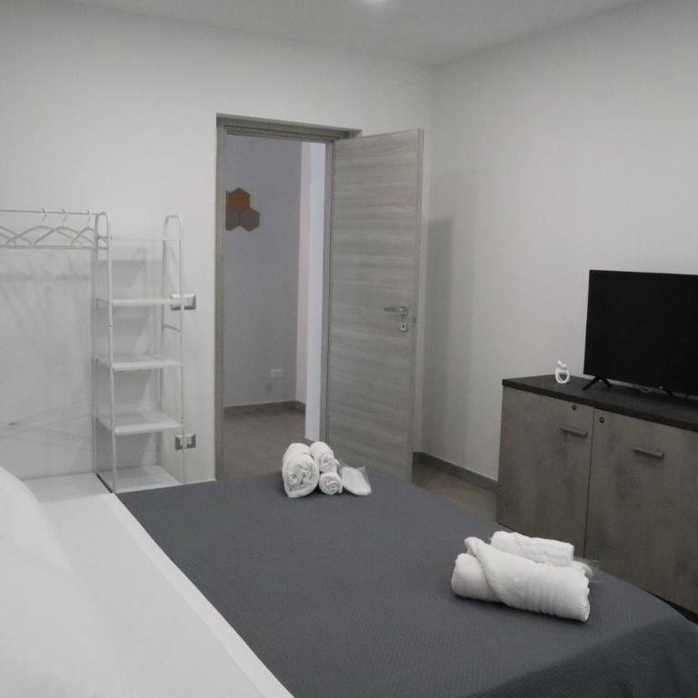 Henny House - One-Bedroom House - 7