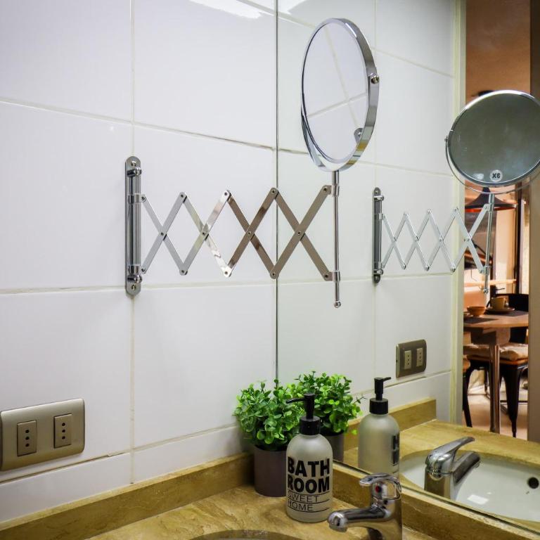 HOM I Estudio en Alameda Metro UniversidadCatolica - Apartment - 54