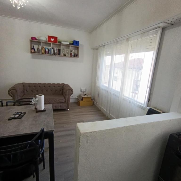 Departamento 2 ambientes - Two-Bedroom Apartment - 1