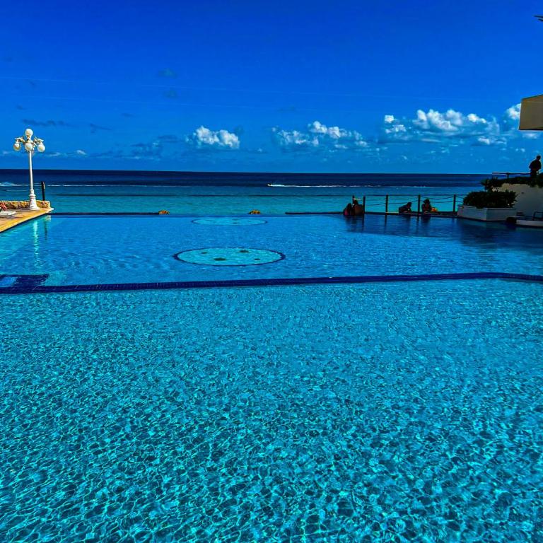 Oceanfront Apartments Cancun - Studio Apartment with Sea View - 6