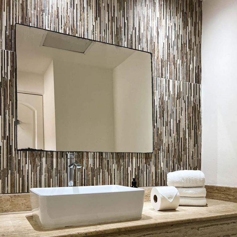 Oceanfront Apartments Cancun - Studio Apartment with Sea View - 8