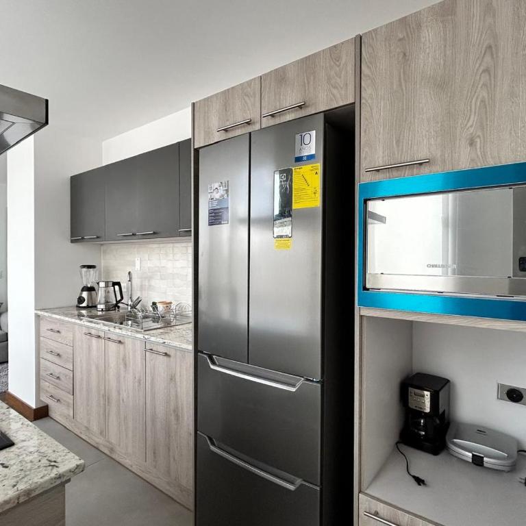 Stylish & Private Suite in Quito, Perfect Location - One-Bedroom Apartment - 4