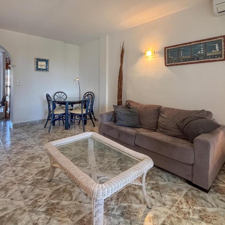 2 Bedroom Amazing Apartment In Dénia - Apartamento de 2 dormitorios - 11