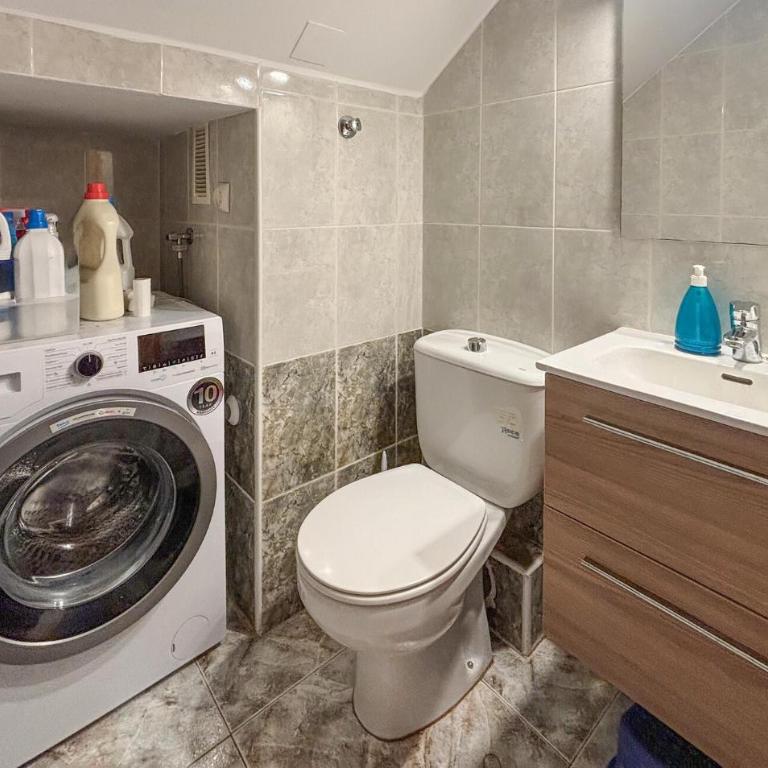 2 Bedroom Amazing Apartment In Dénia - Apartamento de 2 dormitorios - 20