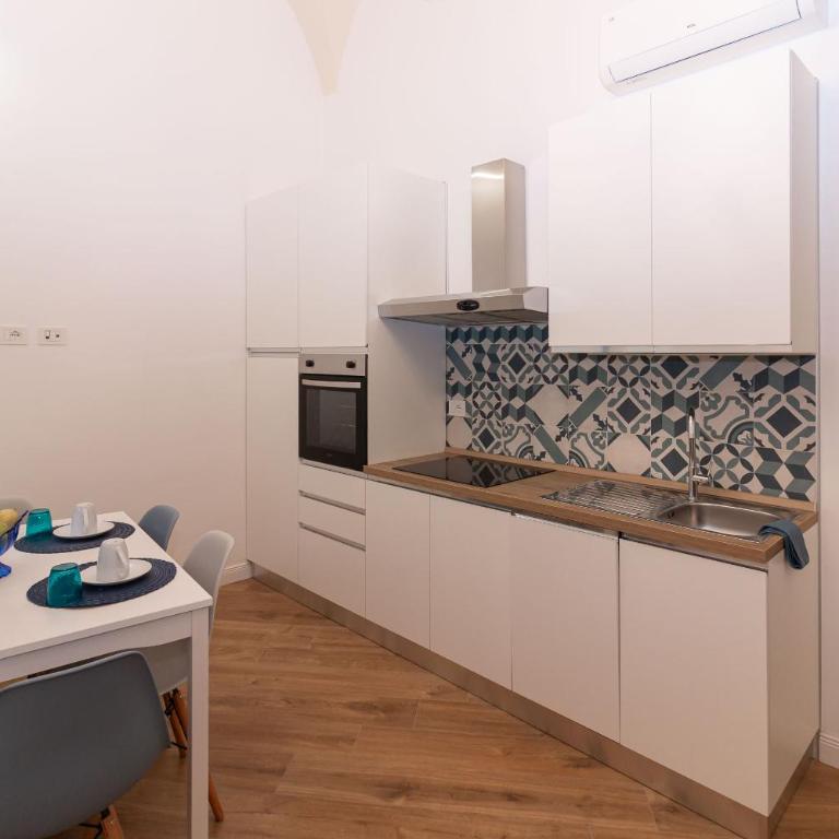 Lella Guest House - Two-Bedroom Apartment - 4