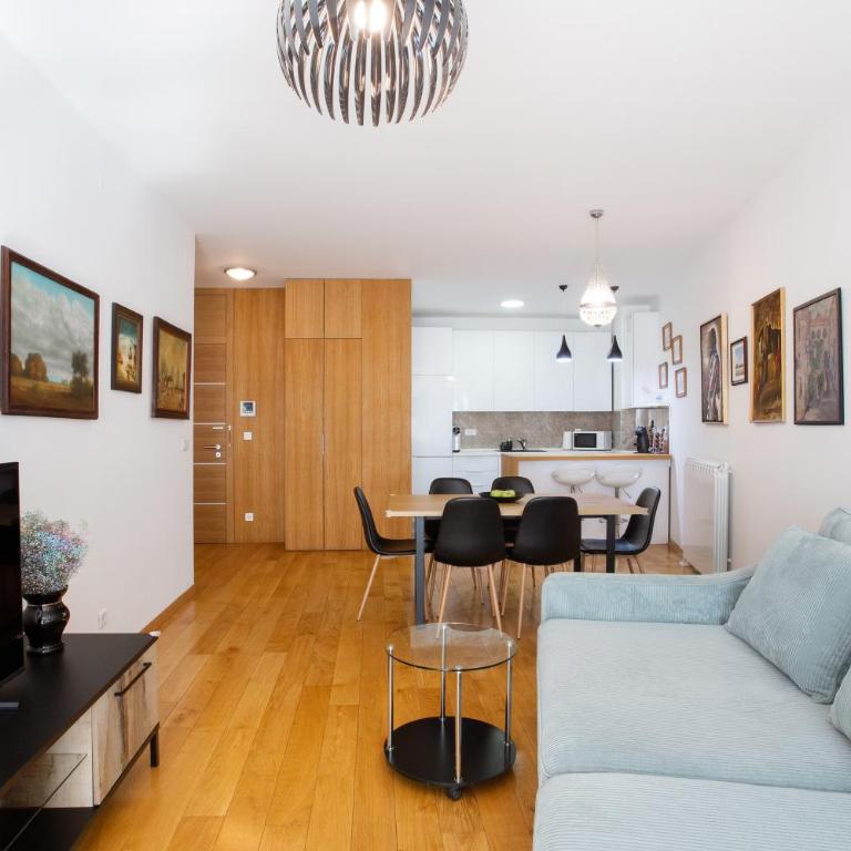 Central Garden Apartment - Parking & Security - One-Bedroom Apartment - 9