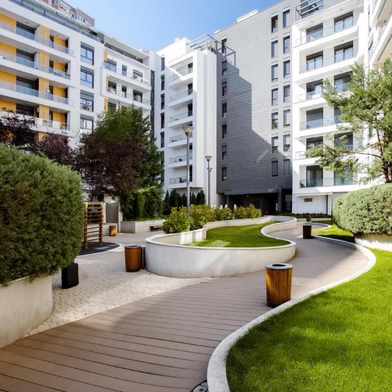 Central Garden Apartment - Parking & Security - One-Bedroom Apartment - 22
