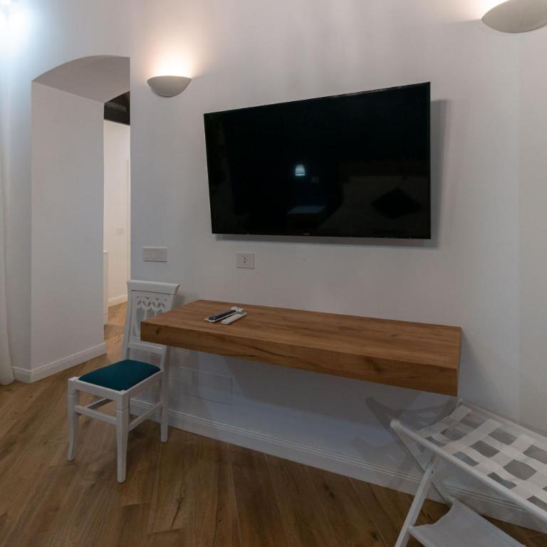 Lella Guest House - Two-Bedroom Apartment - 10