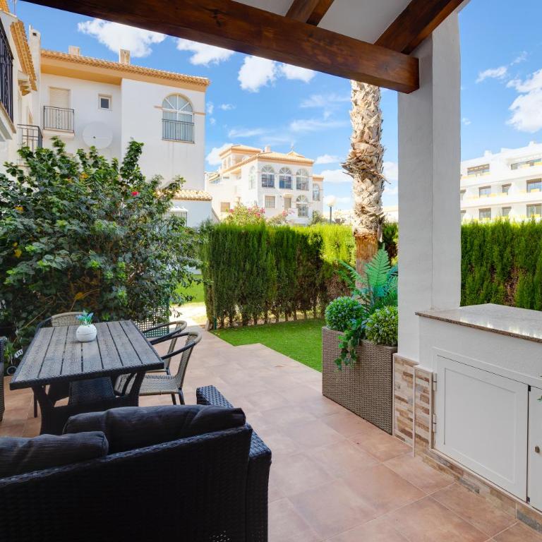 CB Living - Cozy condo with patio, Playa Flamenca - Apartamento de 2 dormitorios - 22