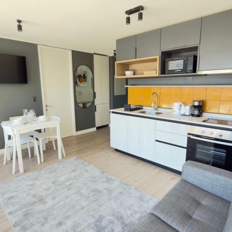 HOM I Metro Irarrazaval I WIFI I Barrio Italia - Apartment - 5