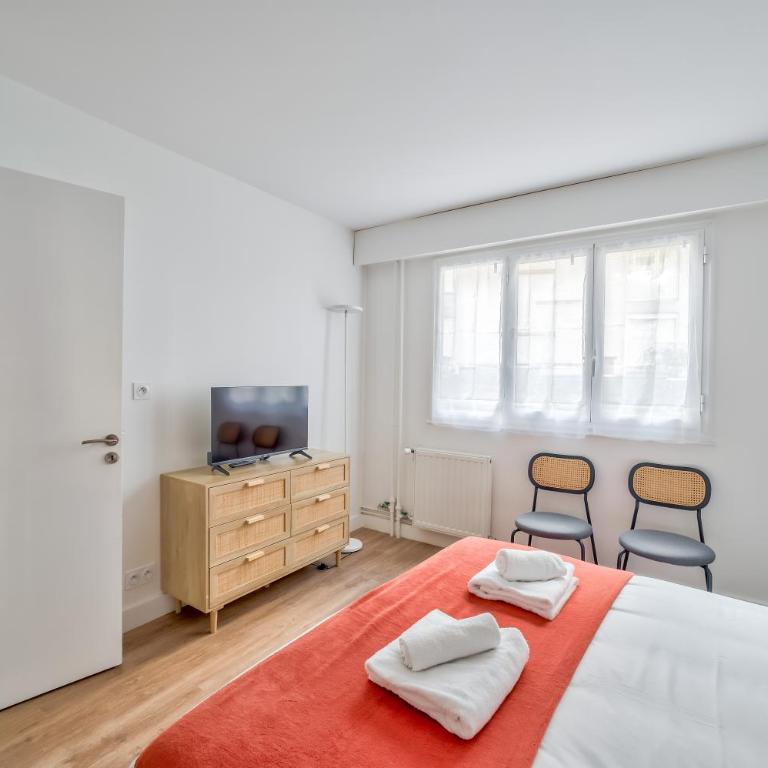 Spacious & Bright 2BR Apartment - Heart of 15th - Appartement 2 Chambres - 7