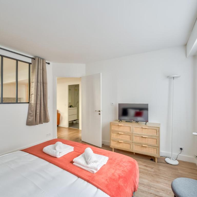 Spacious & Bright 2BR Apartment - Heart of 15th - Appartement 2 Chambres - 6