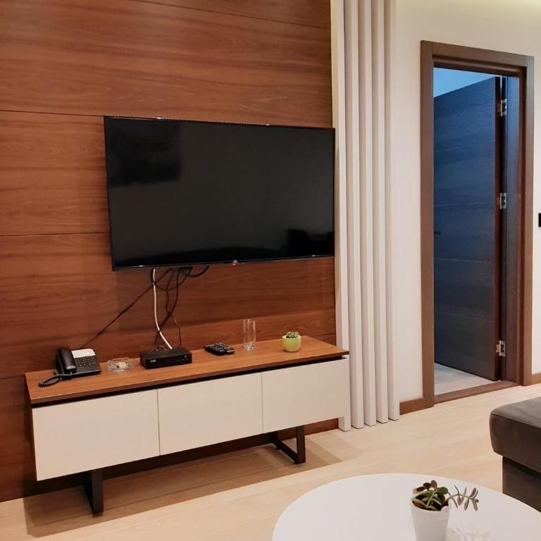Harry apartments - Apart & spa Zoned Kopaonik, Special offer for Genius status, in addition, we offer special benefits for children up to 17 years old!!! - Deluxe One-Bedroom Apartment - 6
