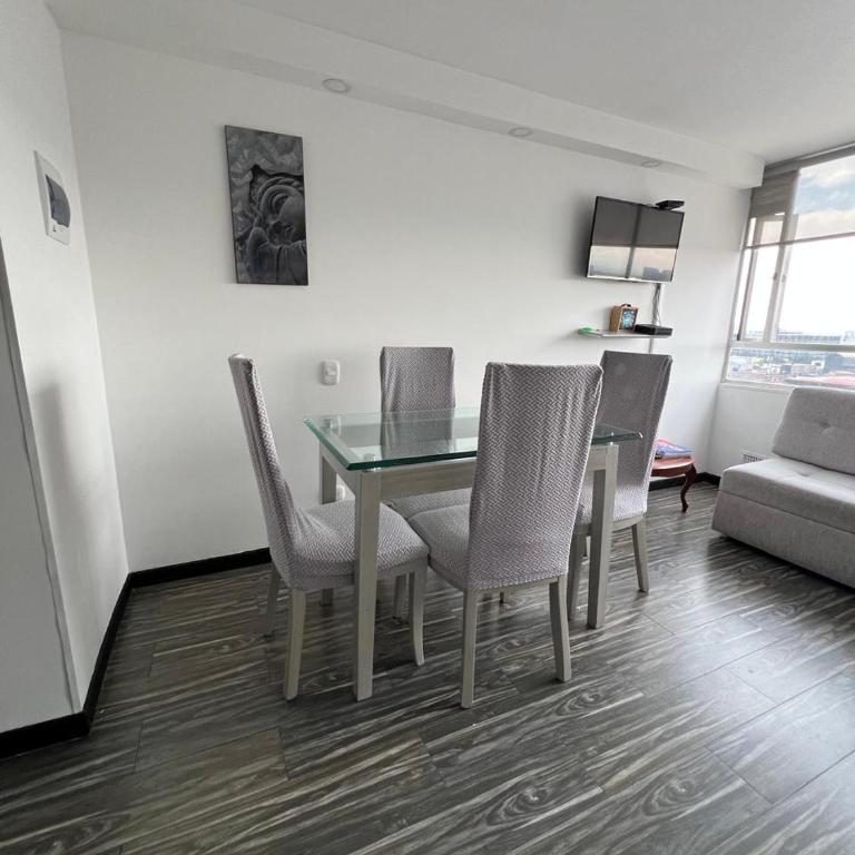 Apartamento Embajada Americana Centro - Apartamento de 2 dormitorios - 11