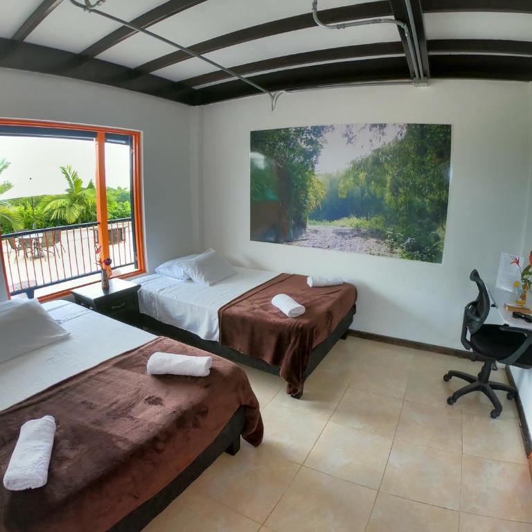 Finca La Coqueta Coffee Farm Stay near Filandia - Standard Twin Room - 18