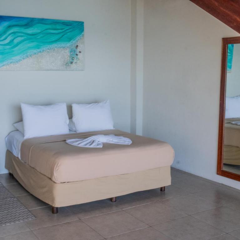 Cuxos Hotel Beachfront - Apartment with Sea View - 17