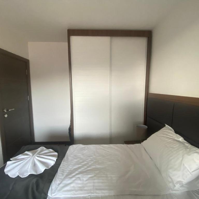 Harry apartments - Apart & spa Zoned Kopaonik, Special offer for Genius status, in addition, we offer special benefits for children up to 17 years old!!! - Superior One-Bedroom Apartment with Balcony - 4