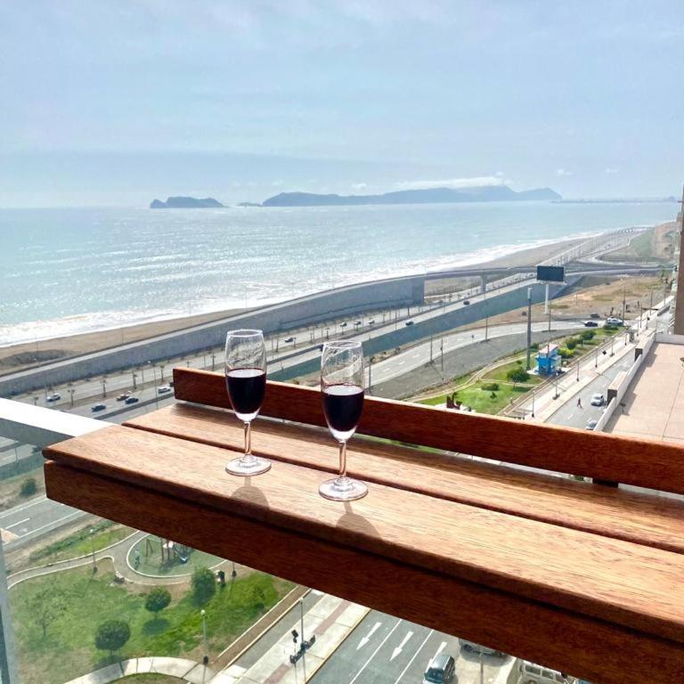 Lovely apartment in front of malecon! - Two-Bedroom Apartment - 24