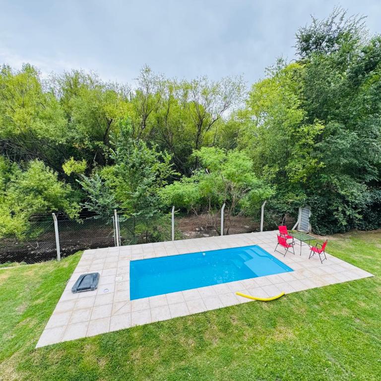 Casa con bajada al Río Potrero de los funes - Casa de 4 dormitorios - 10