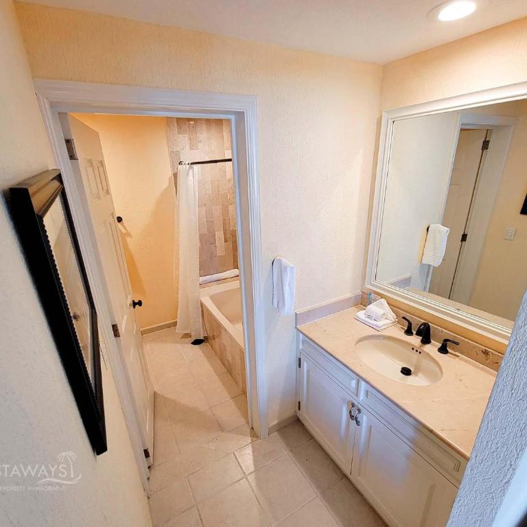 Sonoran Spa E307 - Vacation Home - 11