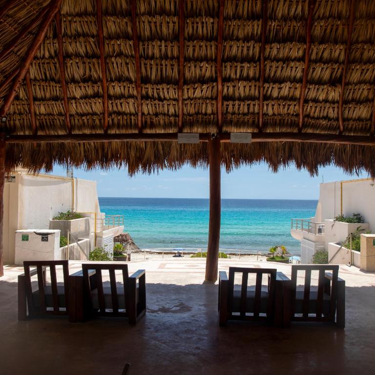 HotelZone L20 Beach Access - Loft - 56