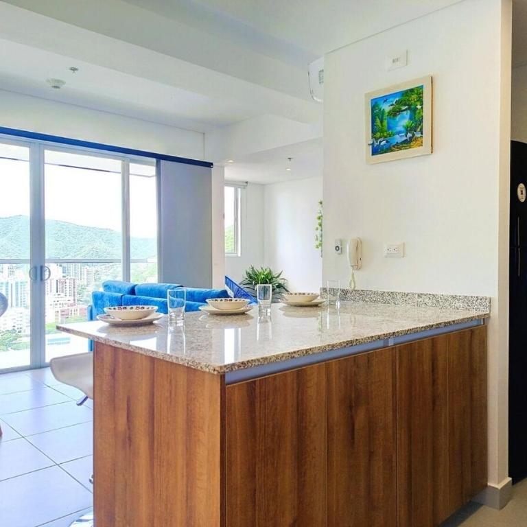 Apartamento con vista al mar - Two-Bedroom Apartment with Sea View - 30