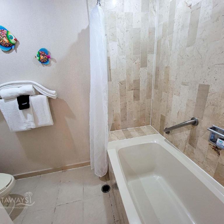 Sonoran Spa E705 - Vacation Home - 12