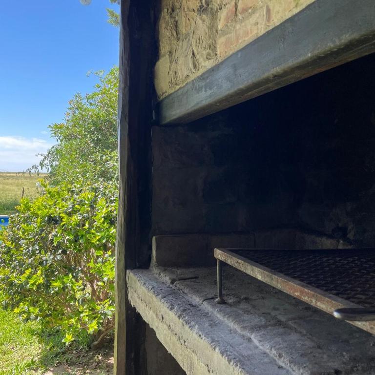 Casa quinta con pileta cerca de Termas Guaychú - Casa de 3 dormitorios - 35