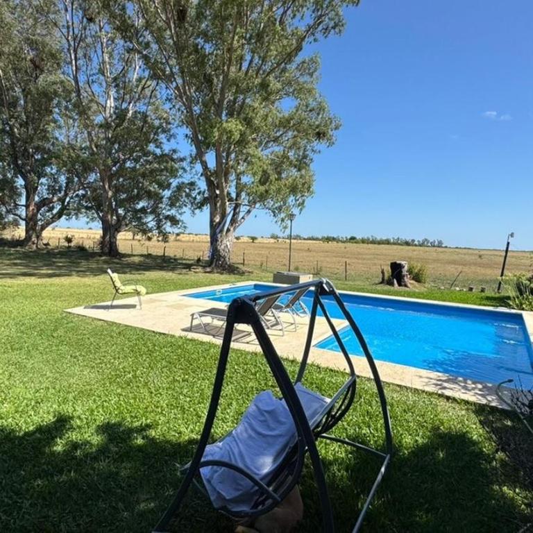 Casa quinta con pileta cerca de Termas Guaychú - Casa de 3 dormitorios - 25