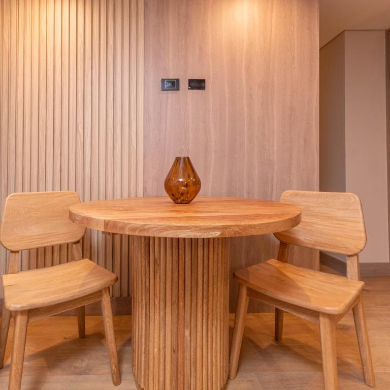 Jatisa Living by HOUSY - One-Bedroom Deluxe Apartment - 1