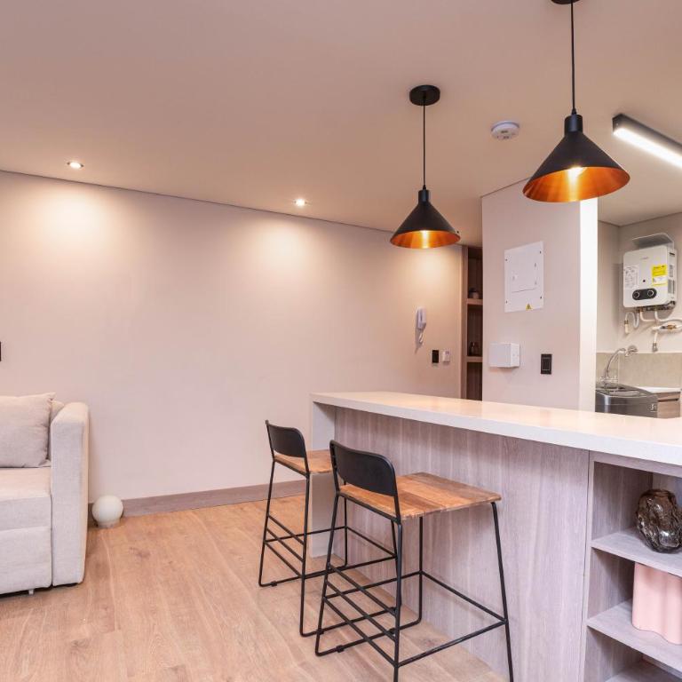 Jatisa Living by HOUSY - Two-Bedroom Deluxe Apartment with Balcony - 6