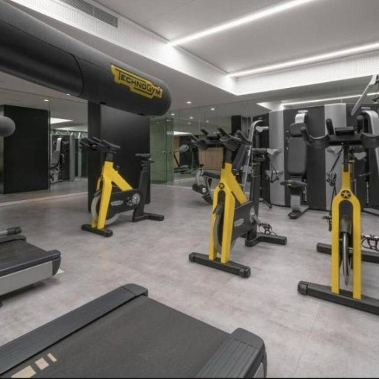 Exclusivo cerca de River con pileta y cochera - Apartamento de 1 dormitorio - 18