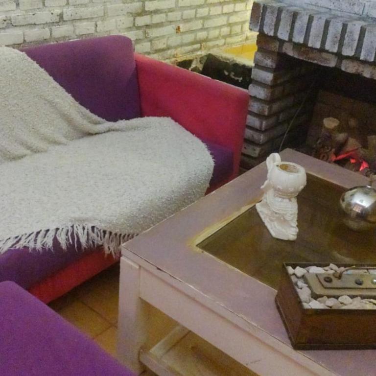 Casa Grande con pileta próximo kempes, ferial, Córdoba - Casa de 3 dormitorios - 3