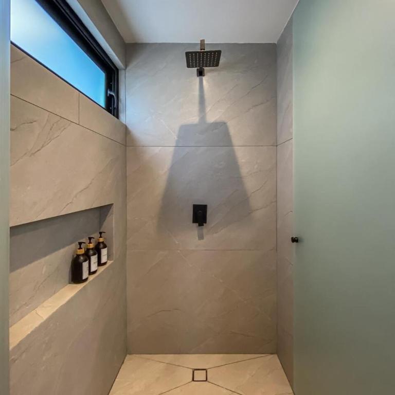 Luxury Retreat in Puerto Cancun with Rooftop Pool - Three-Bedroom Premium Apartment - 9