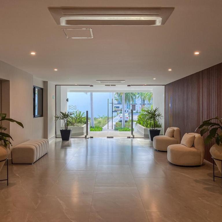 Luxury Retreat in Puerto Cancun with Rooftop Pool - Three-Bedroom Premium Apartment - 30