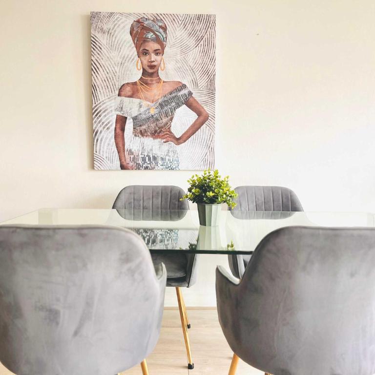 Stylish & Cozy Las Condes Apartment - Apartment - 2