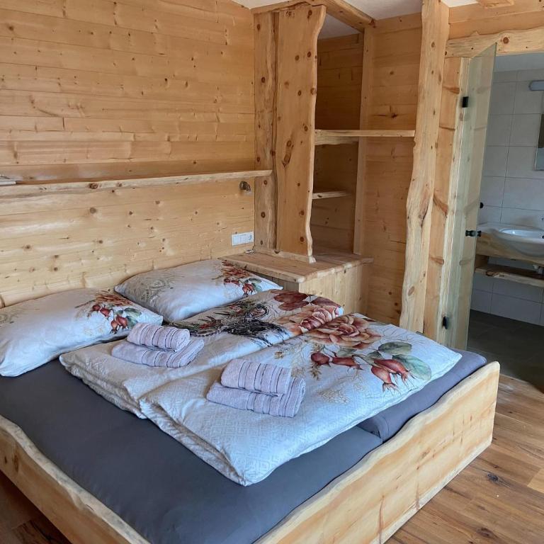 Chalet in Zillertal near Ski Slopes - Ferienhaus mit 2 Schlafzimmern - 13