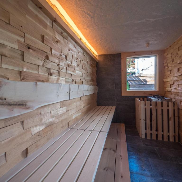 Chalet in Fügen near Spieljoch Ski Lift - Ferienhaus mit 3 Schlafzimmern - 28