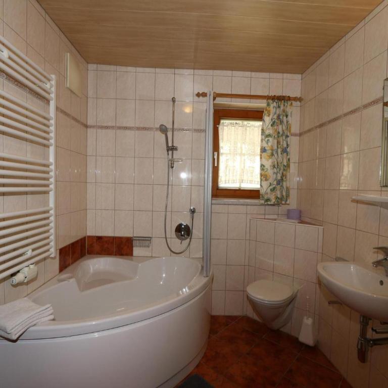 Chalet in Grossarltal with Panoramic Views - Apartment mit 3 Schlafzimmern - 17