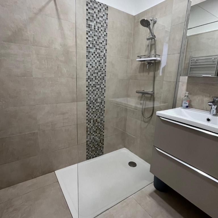 La petite MAISON BLANCHE CANNES - Appartement 3 Chambres - 18